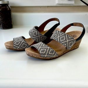 Lifestride Summer Sandals 8.5
